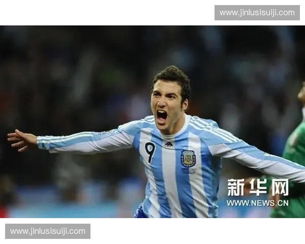 南非世界杯半决赛精彩对决全景回顾与球星表现解析